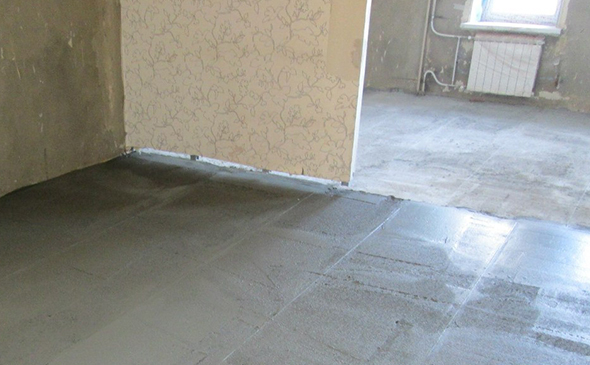 Монтаж бетонной стяжки в спальне 14,2 м2